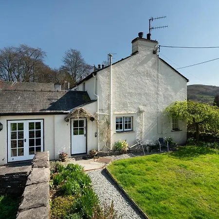 Fold Cottage, Outgate Near Ambleside Дом отдыха Хоуксхед